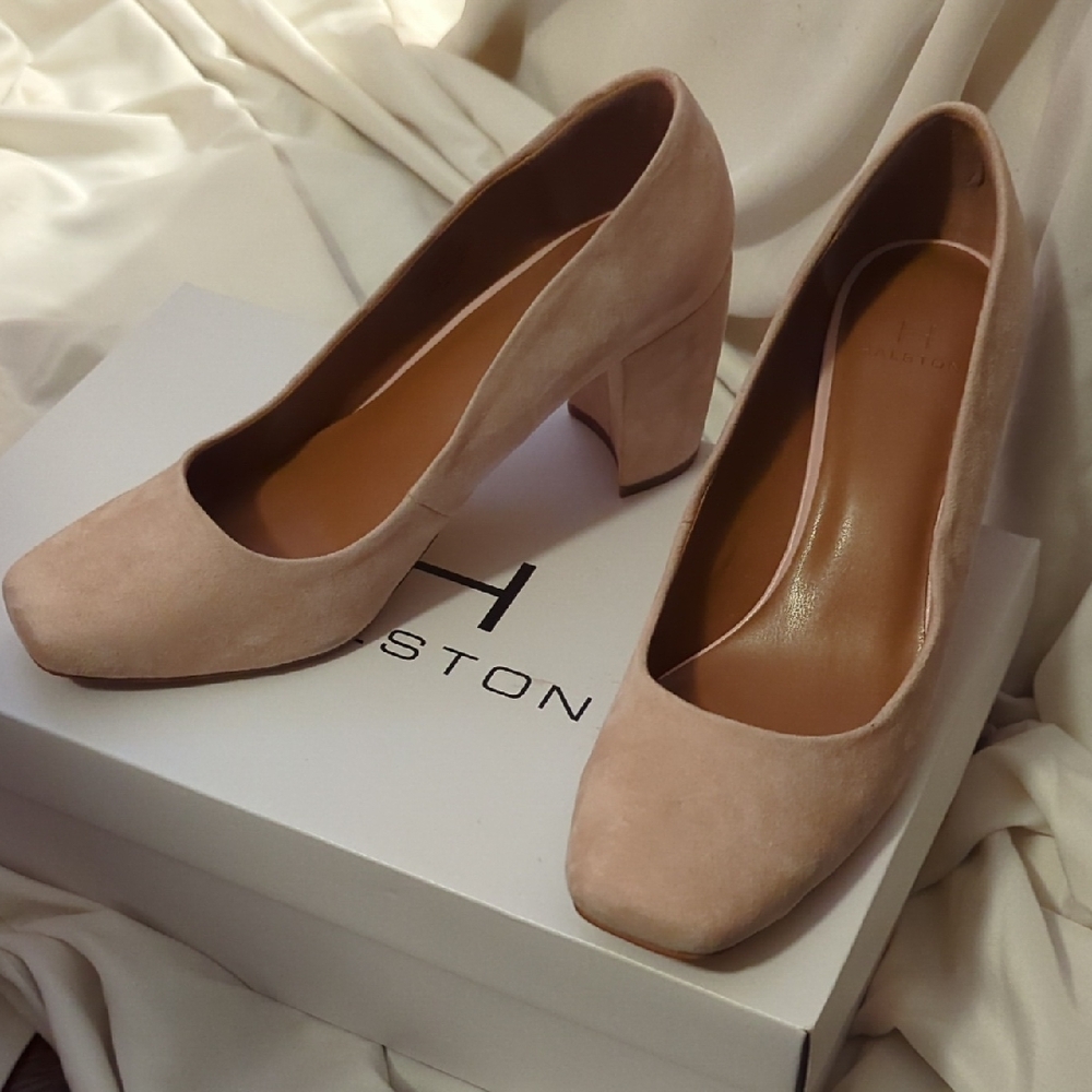 Halston Rose Chunky Heels 7